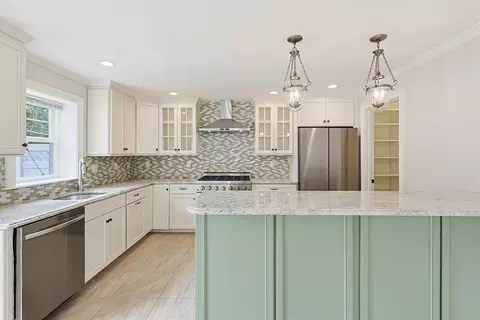 Kitchen - 1362 Great Plain Ave #1, Needham, MA 02492 photo 1 of 4