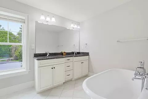 Bath - 1362 Great Plain Ave #1, Needham, MA 02492 photo 2 of 4
