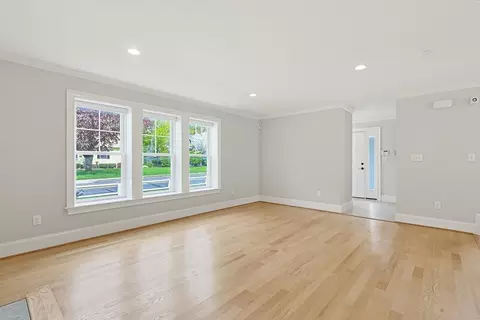 Living - 1362 Great Plain Ave #1, Needham, MA 02492 photo 5 of 8