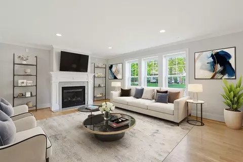 1362 Great Plain Ave #1, Needham, MA 02492