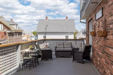 Exterior - 9 Alpine Ct, Gloucester, MA 01930 photo 7 of 11