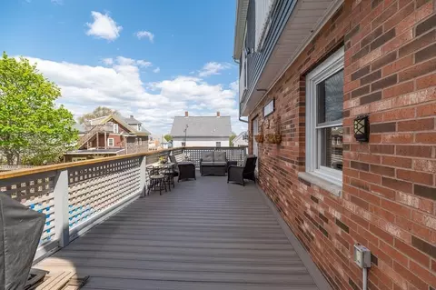 Exterior - 9 Alpine Ct, Gloucester, MA 01930 photo 8 of 11