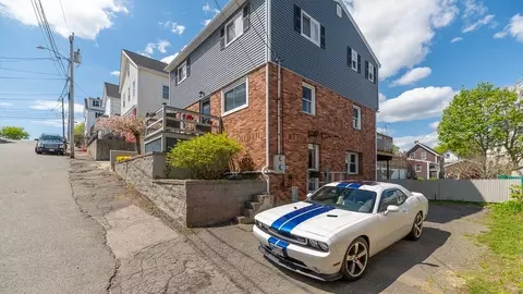 Exterior - 9 Alpine Ct, Gloucester, MA 01930 photo 4 of 11