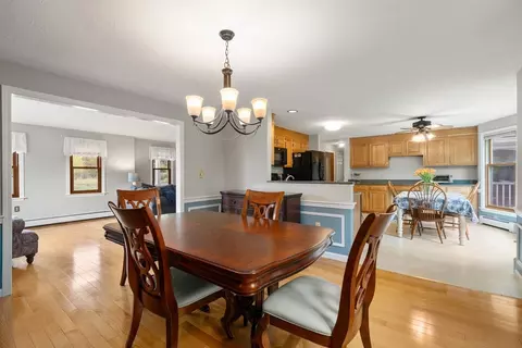 Dining - 5 Fort Apache Dr, Franklin, MA 02038 photo 2 of 2