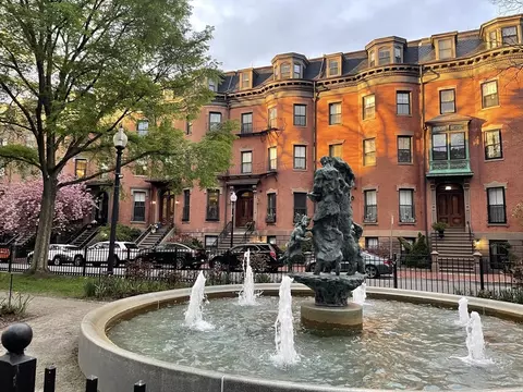 14 Worcester Sq #2, Boston, MA 02118