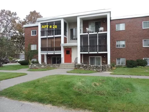 144 West St #28, Leominster, MA 01453