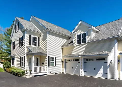 128 Church St #2, Waltham, MA 02452