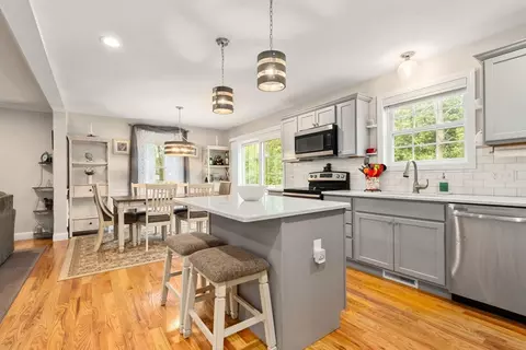 Kitchen - 152 Ambrose St, Springfield, MA 01109 photo 6 of 6