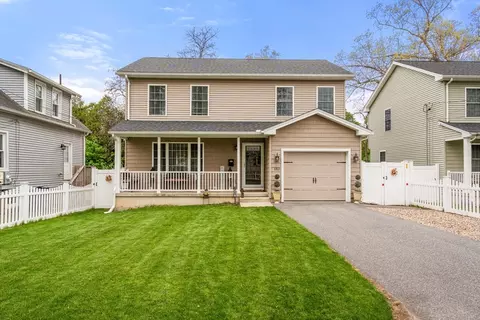 Exterior - 152 Ambrose St, Springfield, MA 01109 photo 5 of 15