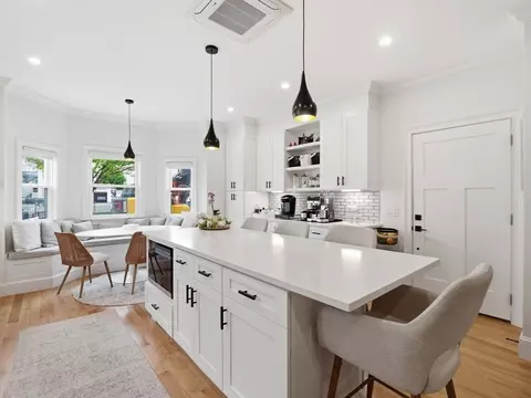 453 Frankfort St, Boston, MA 02128
