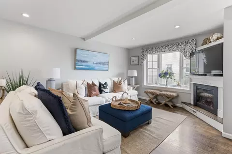 48 Gates St #1, Boston, MA 02127