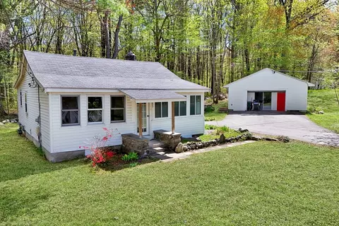 85 Colonial Dr, Littleton, MA 01460