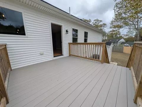 Exterior - 5 Tyler Ave, Wareham, MA 02538 photo 5 of 5