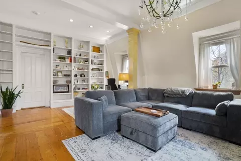 52 Sullivan St #3, Boston, MA 02129