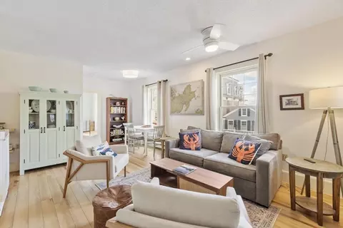 20 Main St #11, Rockport, MA 01966