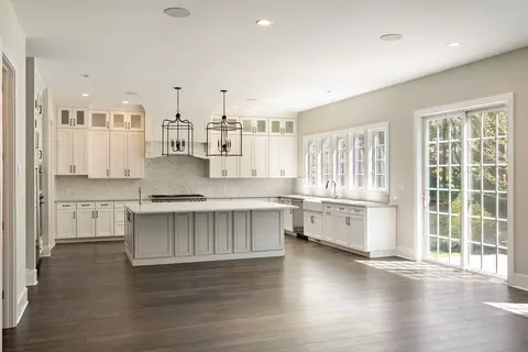 Kitchen - 9 Schaffner Ln, Dover, MA 02030 photo 1 of 4