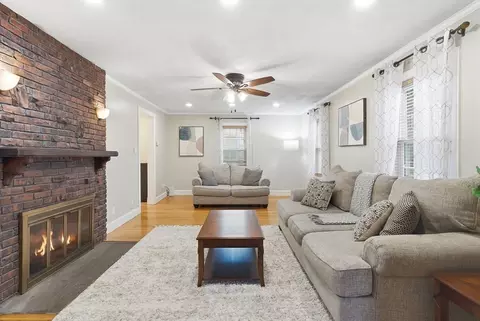 36 Fairview Rd, Stoneham, MA 02180 photo 2