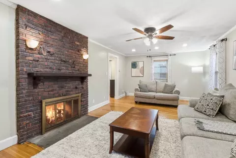 36 Fairview Rd, Stoneham, MA 02180 photo 3