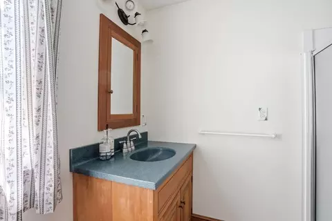 Bath - 215 Prospect St, Hingham, MA 02043 photo 1 of 4