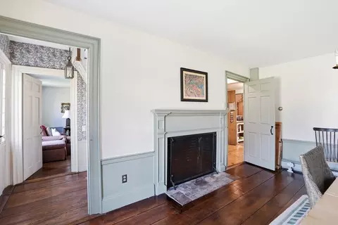 Dining - 215 Prospect St, Hingham, MA 02043 photo 2 of 5