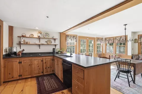 Kitchen - 215 Prospect St, Hingham, MA 02043 photo 1 of 3