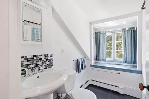 Bath - 215 Prospect St, Hingham, MA 02043 photo 4 of 4