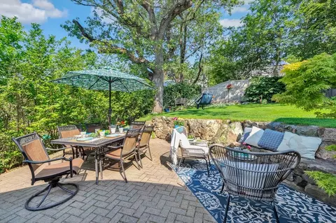30 Eustis St, Arlington, MA 02476 photo 8