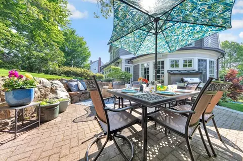 30 Eustis St, Arlington, MA 02476 photo 10