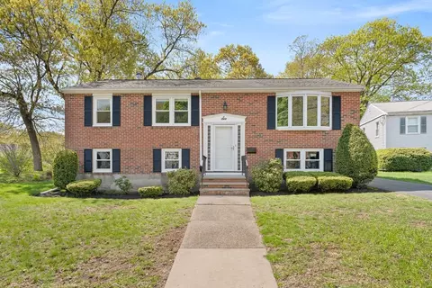 6 Cedarcrest Ter, West Roxbury, MA 02132