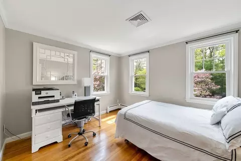 Bedroom - 5 Blackhorse Ln, Hingham, MA 02043 photo 3 of 5