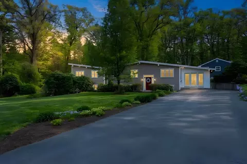 193 Orchard St, Millis, MA 02054