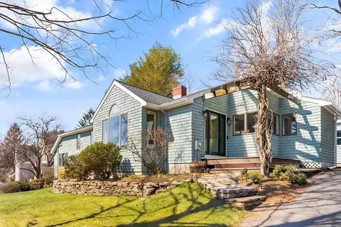 15 Minute Man Ln, Lexington, MA 02421