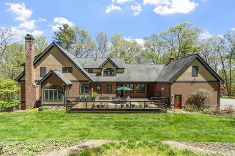 26 Corn Rd, Bolton, MA 01740