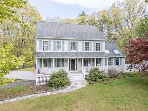 1 Kayla Ln, Pepperell, MA 01463