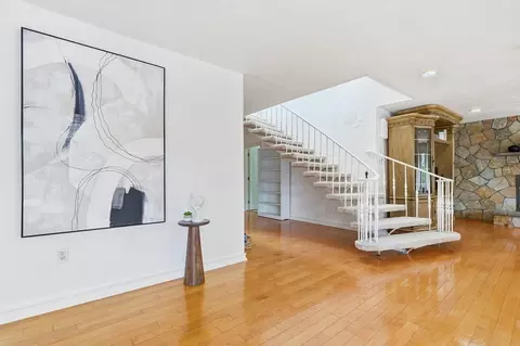 39 Forest St, Saugus, MA 01906 photo 6