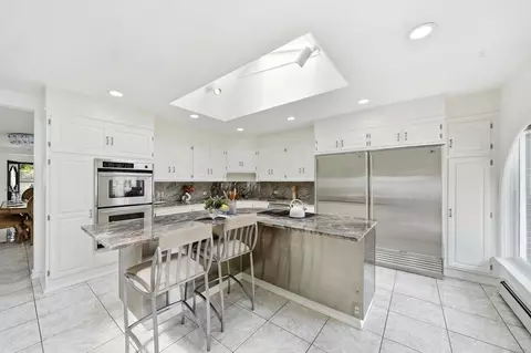 39 Forest St, Saugus, MA 01906 photo 11