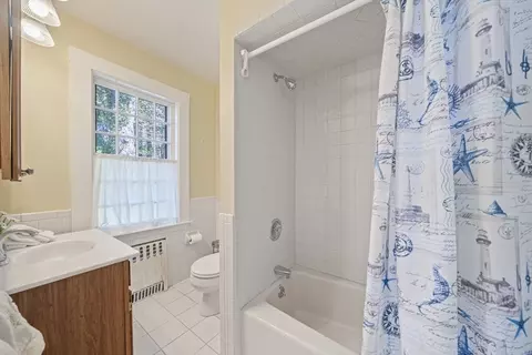 Bath - 1670 Main St, Marshfield, MA 02050 photo 1 of 1