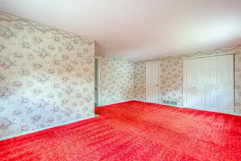 Bedroom - 25 Windward Rd, Lowell, MA 01852 photo 6 of 10