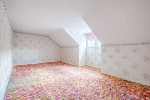Bedroom - 25 Windward Rd, Lowell, MA 01852 photo 9 of 10