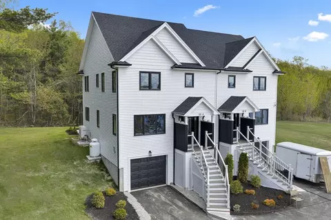 189 Electric Ave #A, Lunenburg, MA 01462