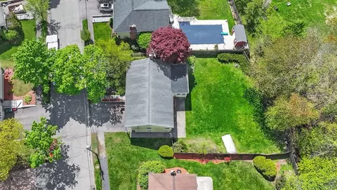 28 Audubon Rd, Reading, MA 01867 photo 3