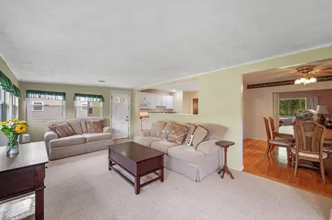 28 Audubon Rd, Reading, MA 01867 photo 18