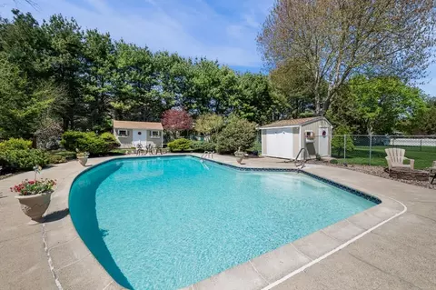 31 Rustic Ln, Reading, MA 01867 photo 16