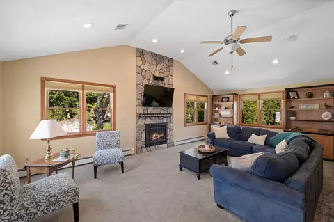 31 Rustic Ln, Reading, MA 01867 photo 26