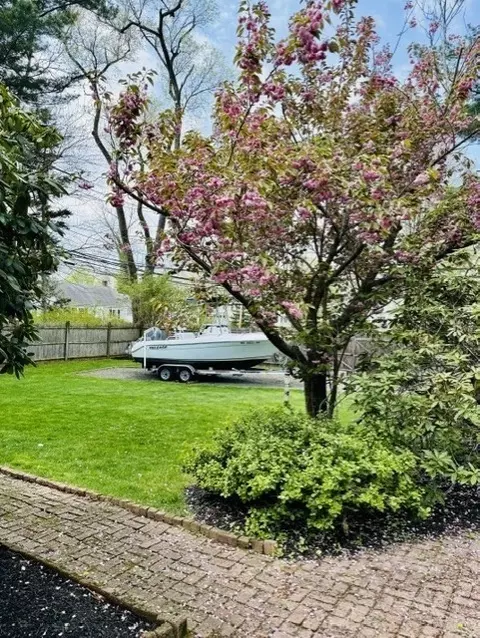 Exterior - 77 Centre St, Danvers, MA 01923 photo 5 of 7