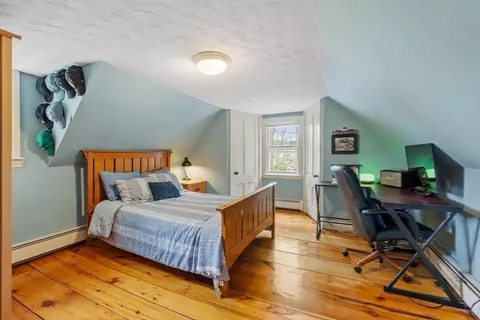 Bedroom - 77 Centre St, Danvers, MA 01923 photo 7 of 7