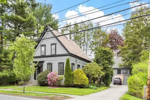 77 Centre St, Danvers, MA 01923
