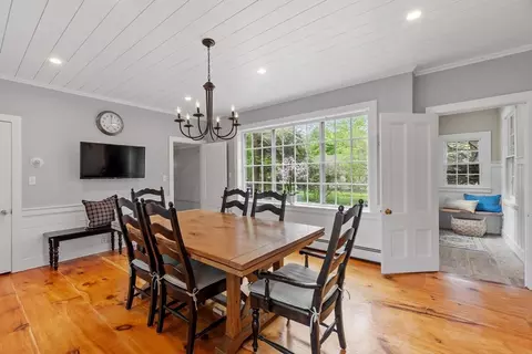 Dining - 77 Centre St, Danvers, MA 01923 photo 5 of 7