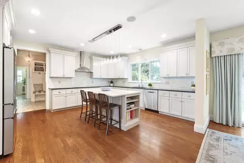 60 Tudor Rd, Needham, MA 02492 photo 6