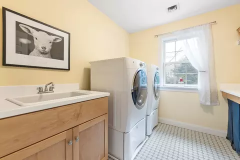 60 Tudor Rd, Needham, MA 02492 photo 25
